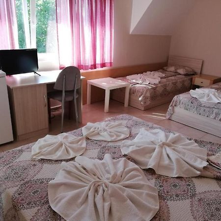 Apartments Ivelin Лозенець Екстер'єр фото